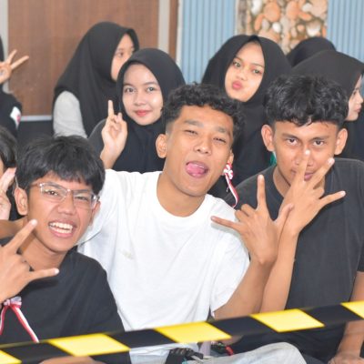 Semarak HUT RI ke-81, SMK Kesehatan Bhakti Insani Hadirkan Lomba Seru dan Penuh Kebersamaan