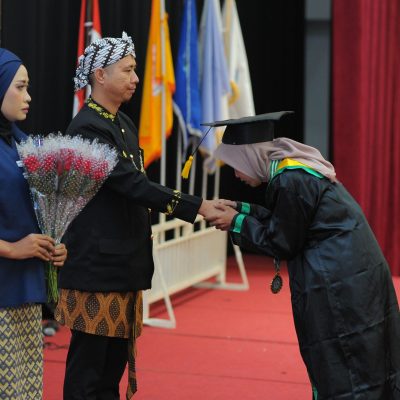 Wisuda Purnasiswa Angkatan 10